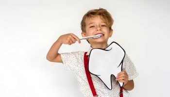 Improve Your Brushing and Flossing Habits with These Tips